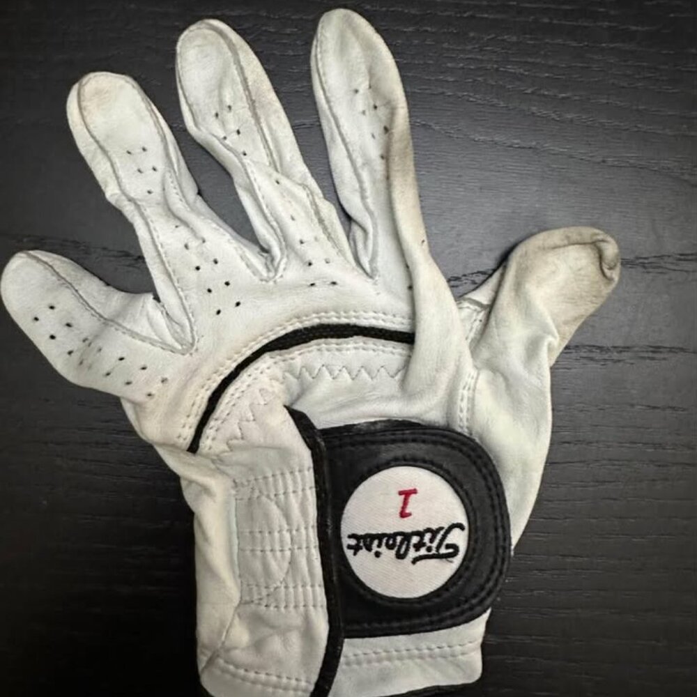 Titleist golf glove